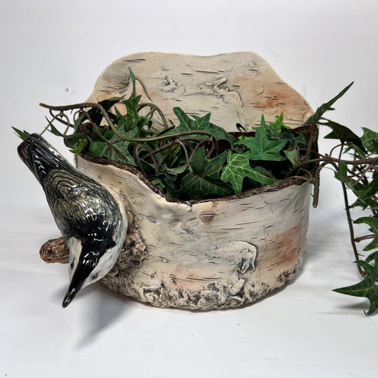 Nuthatch Planter